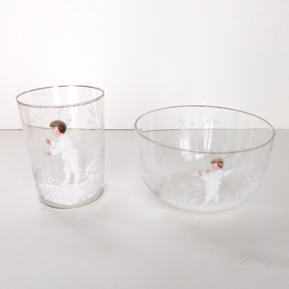 Antique Mary Gregory Glass Tumbler Cup & Bowl Set Flute Birds Clear Boy Painted‎